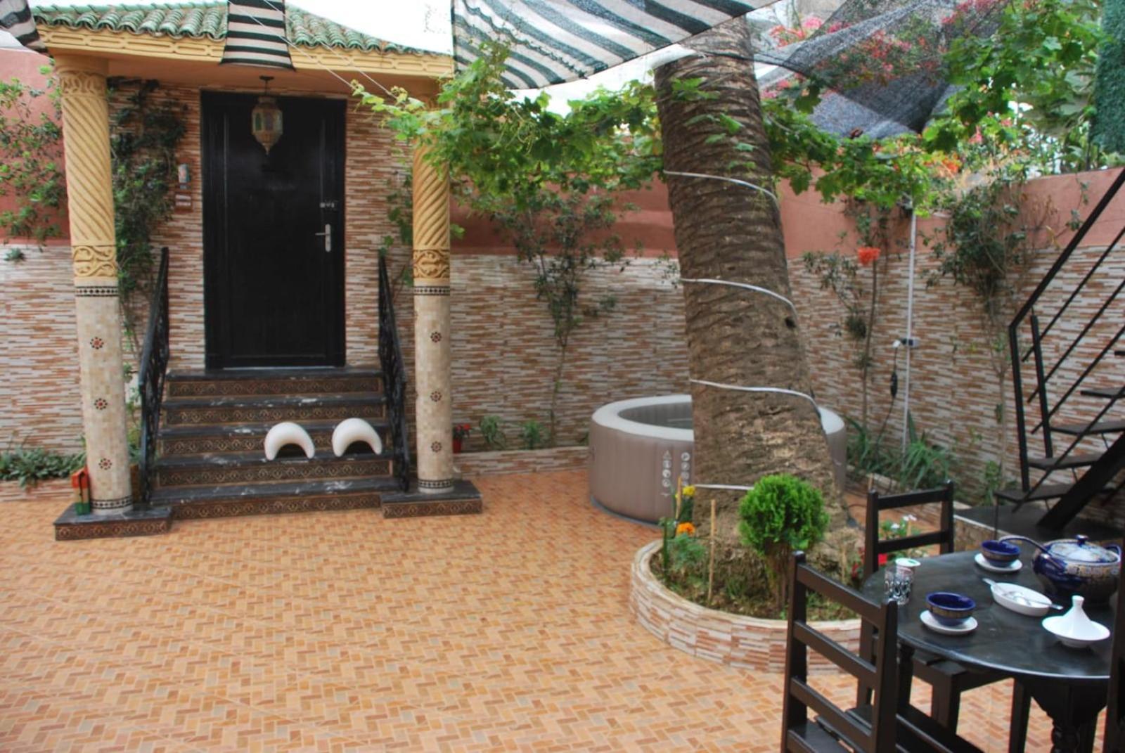 Dar Lghzal Special Offer In Rabat Winner Of Guest Experience 2025 Awards Traditional Sahrawi And Berber Privative Villa With Swimming Pool Jacuzzi Sea View And On Site Restaurant Ideal For Family And Groups In Rabat'S Center No Car Required Buitenkant foto
