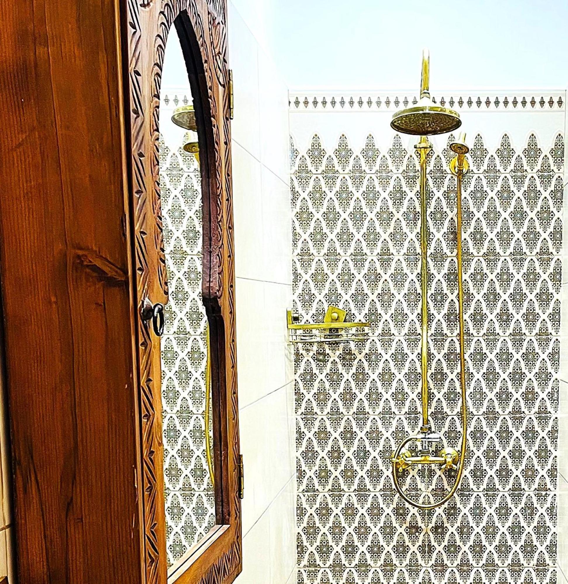 Dar Lghzal Special Offer In Rabat Winner Of Guest Experience 2025 Awards Traditional Sahrawi And Berber Privative Villa With Swimming Pool Jacuzzi Sea View And On Site Restaurant Ideal For Family And Groups In Rabat'S Center No Car Required Buitenkant foto